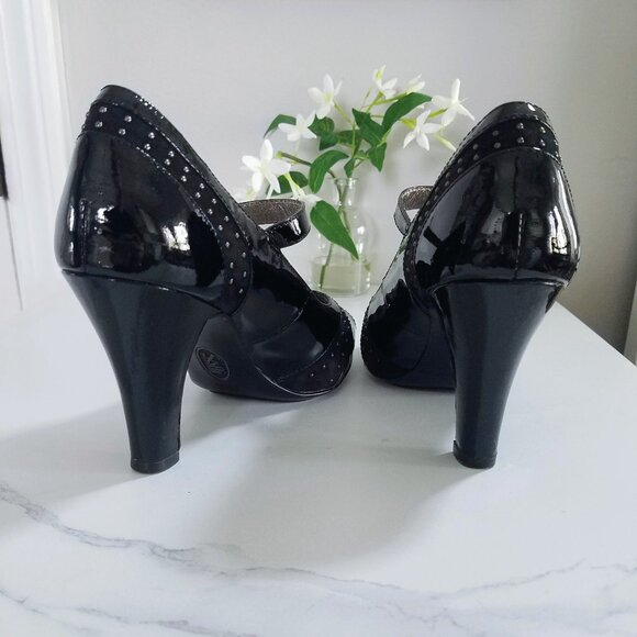 Sofft Studded Black Leather Open-Toe Heels - Picture 2 of 8